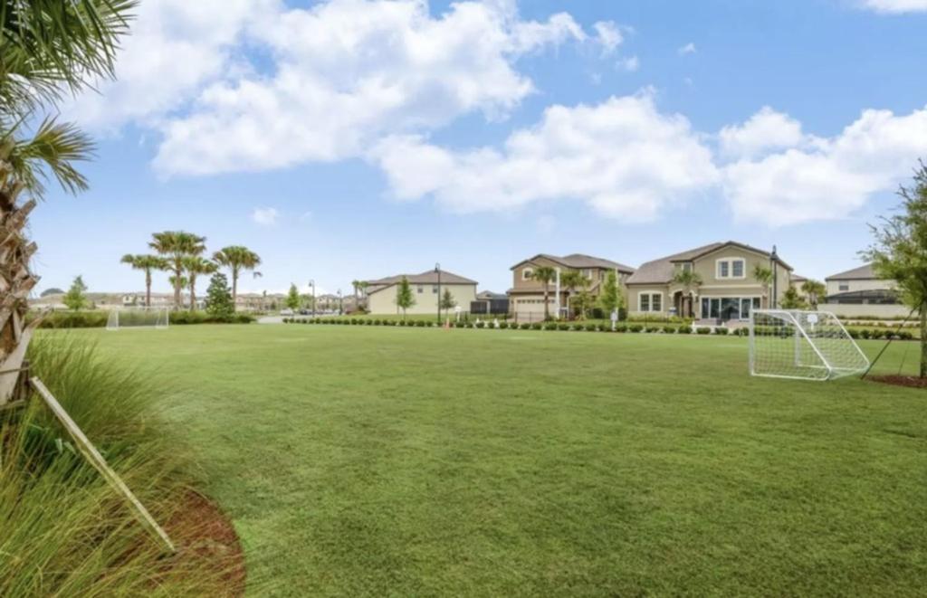 5 Bedrooms-4 Bathrooms- Windsor Westside 8924 Pw Kissimmee Exterior foto